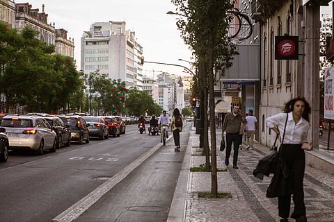 Obras podem avançar nos edifícios abandonados na Av. Fontes Pereira de Melo