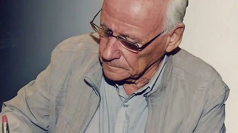 Ex-cirurgião admite ter abusado sexualmente 299 vítimas