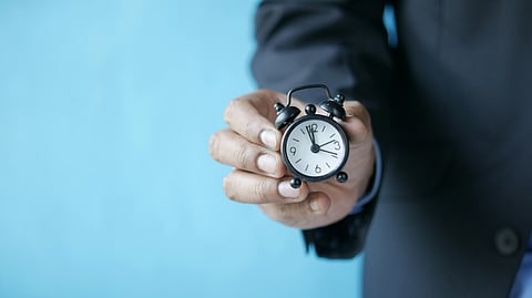 Comissão Europeia considera que é possível acabar com mudança da hora e vai apresentar estudo