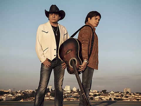 Dupla comemora mais de cinco décadas de estrada na música.
