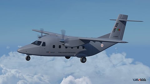 Portugal apresenta o primeiro avião civil-militar LUS-222 e procura contratos no Brasil