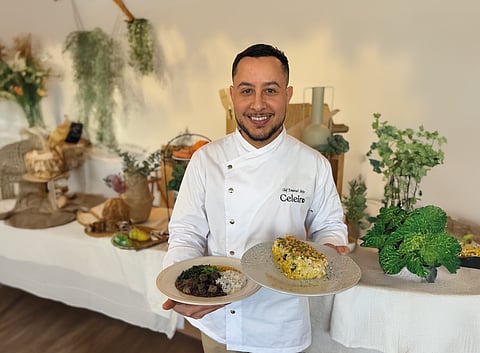 O criador das receitas é o pernambucano Emanuel Sávio Rodrigues Nogueira, 32 anos, o primeiro brasileiro a assinar pratos da marca portuguesa.