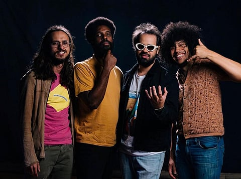 Banda de rock psicodélico foi formada em 2013.