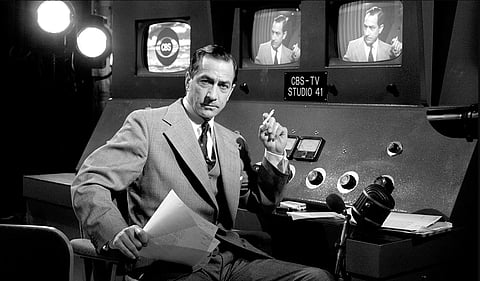 Boa Noite, e Boa Sorte (2005): David Strathairn no papel de Edward R. Murrow.