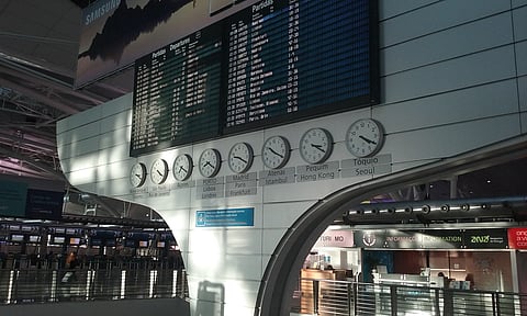 Advogada denuncia irregularidade com brasileiro retido no aeroporto e alerta sobre cuidados na entrada no país