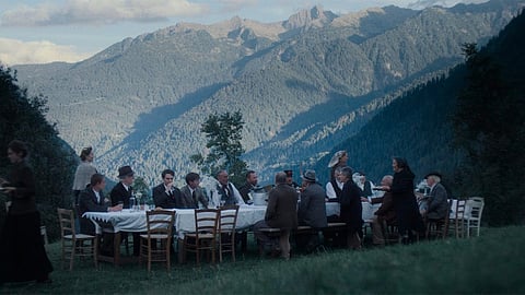 Memórias de um tempo de guerra em cenários dos Alpes.