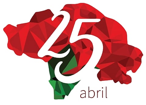 O símbolo da  Revolução dos Cravos da Associação 25 de Abril . 