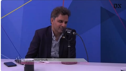 Shiv Kumar Singh no estúdio do DN numa anterior entrevista