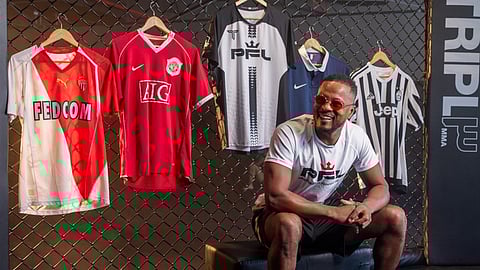 Ex-futebolista Patrice Evra vai competir agora nas lutas da MMA. E já tem estreia marcada 
