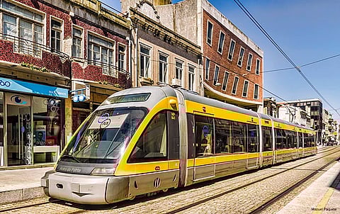 Rede de transportes favorece homens com empregos tradicionais e exclui milhões