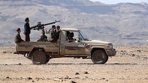 Houthis anunciam bloqueio aéreo com ataques a aeroportos israelitas