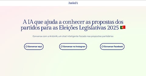 Reprodução da tela principal da AntónIA.