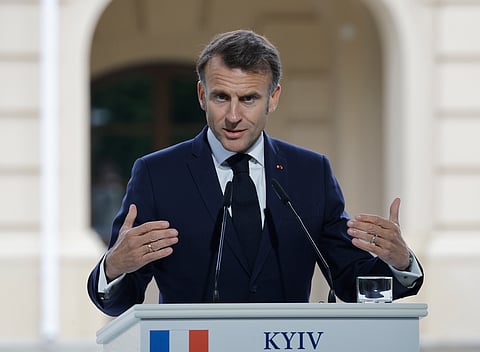 Gabinete de Macron denuncia "fake news" sobre cocaína à mesa com Merz e Starmer