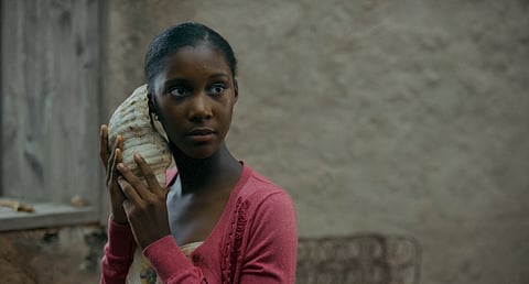 O diálogo de um corpo (o de Nana) com o lugar encantado da sua nascença.