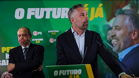 Pedro Nuno Santos sai sábado e Carlos César assume liderança do PS interinamente