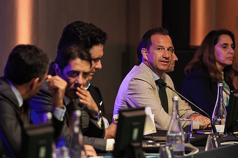 Frederico Varandas, e o presidente do Benfica, Rui Costa (mais à esq.),  na Cimeira dos Presidentes