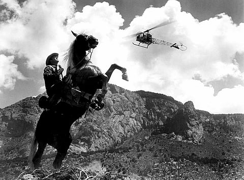 Kirk Douglas, ou o 'cowboy' contra o mundo moderno, em 'Fuga Sem Rumo' (1962).