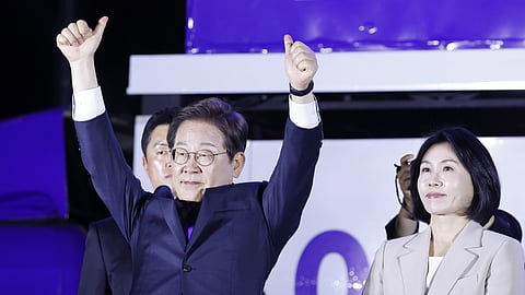 O presidente eleito Lee Jae-myung e a sua mulher Kim Hye-kyung.