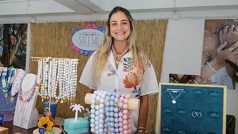 Roberta é dona da mar Sol e Sal, que emprega cerca de 30 pessoas, todas brasileiras atualmente.
