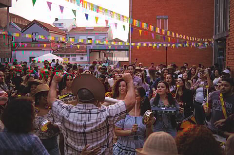 Evento quer receber a festa o público local e de outras nacionalidades para vivenciar a festa.
