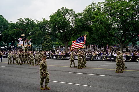 As imagens do desfile da história  militar dos Estados Unidos em Washington