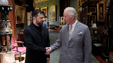 Zelensky encontrou-se com o rei Carlos III durante visita ao Reino Unido