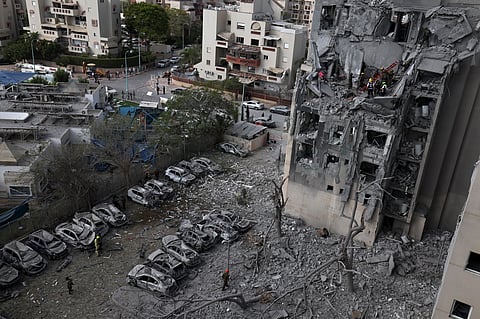 Ataque iraniano atingiu a cidade de Beersheva, no sul de Israel. Pelo menos quatro pessoas morreram