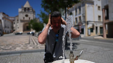 DGS alerta para necessidade de cuidados extra nos próximos dias de calor