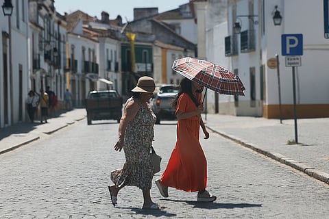 Sete distritos continuam sob aviso vermelho devido ao calor que começará a diminuir