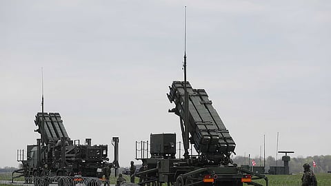 Trump anuncia que EUA vão enviar sistemas de defesa antiaérea Patriot para a Ucrânia
