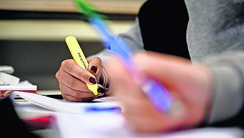 Secundário. Média negativa nos exames de Matemática das Ciências Sociais e Geometria Descritiva