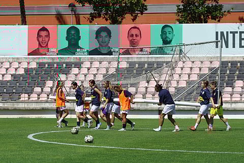 Elas também querem um clube que lhes pague para jogar. 1.º Estágio da Jogadora arranca hoje