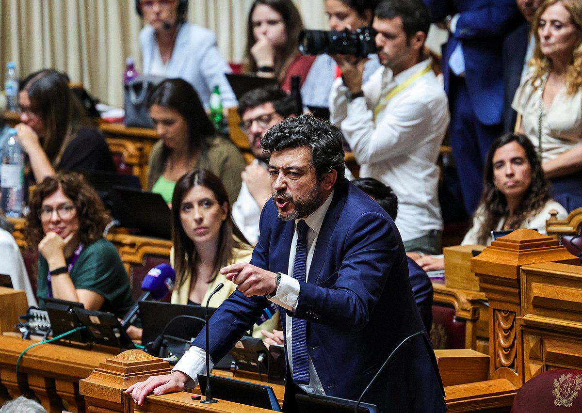 PS accuses Government of lack of caution after Constitutional Court rejects nationality law provisions