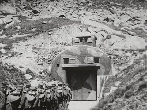 Suíça reativa rede de 8000 bunkers do tempo da guerra