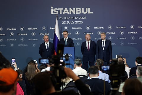 Delegação russa em Istambul