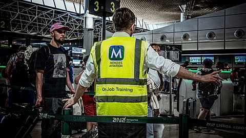 Greve na Menzies causa atrasos e 40 voos cancelados no aeroporto de Lisboa