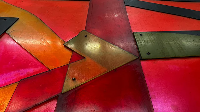 Detalhe da obra' Café Kafka' (1971) de João Vieira antes do restauro.