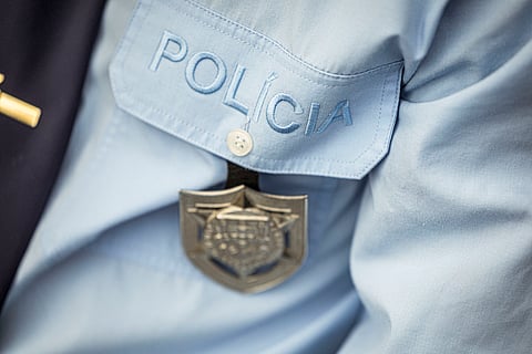 Investigação iniciada na sequência de roubos agravados. 