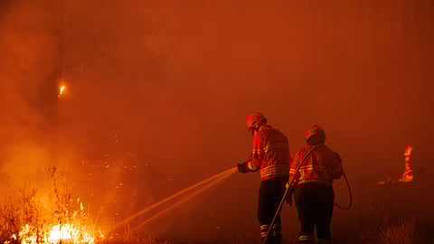 A distância ao quartel de bombeiros pode influenciar a dimensão final dos fogos. Quanto mais longe, maior a probabilidade de ser grave.