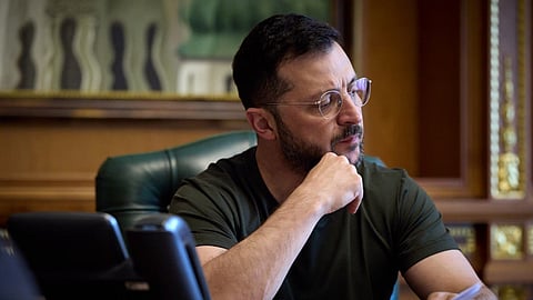 O presidente ucraniano partilhou no Telegram uma foto sua durante a conversa com Donald Trump.