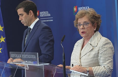 Ministra da Administração Interna, Maria Lúcia Amaral, com o ministro da Presidência, António Leitão Amaro 