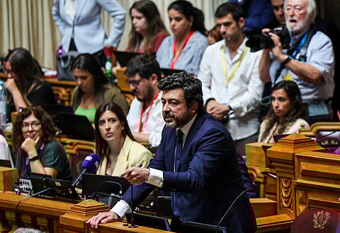 Ao mesmo tempo, demonstrou preocupação com o texto da lei atual sobre possíveis consequências económicas, mesmo com o chumbo do Tribunal Constitucional. 