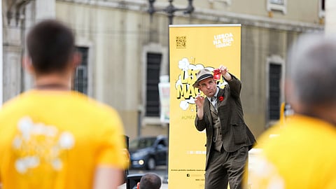 A magia volta a sair à rua. O Lisboa Mágica começa esta terça-feira