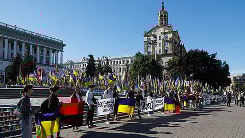 Manifestação ucraniana  em Kiev, na Praça  da Independência. 