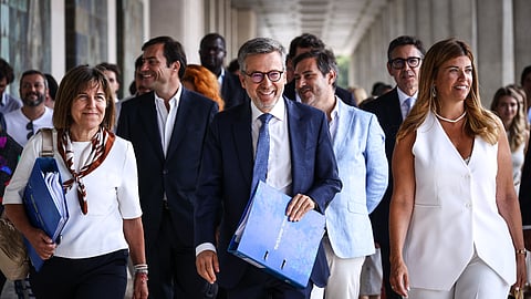 Moedas chegou ao Palácio de Justiça com a ex-ministra Margarida Mano e Joana Baptista, atual vereadora da Câmara de Oeiras. 