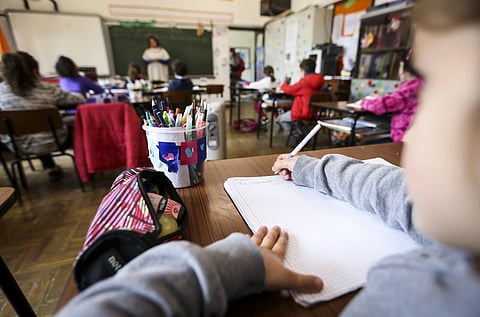 Milhares de alunos voltarão a começar as aulas sem ter todos os professores