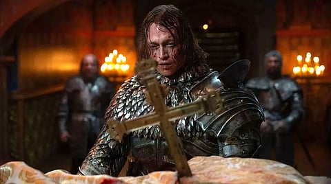 Caleb Landry Jones: um vampiro nada convencional.