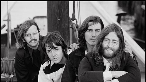 Ringo Starr, Paul McCartney, George Harrison e John Lennon, os membros dos The Beatles. 
