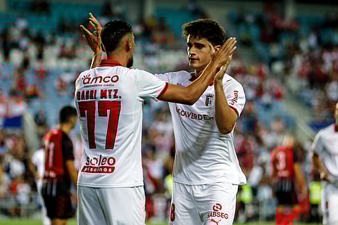 Sp. Braga goleia Lincoln Red Imps e tem pé e meio na Liga Europa. Santa Clara perde em casa com irlandeses