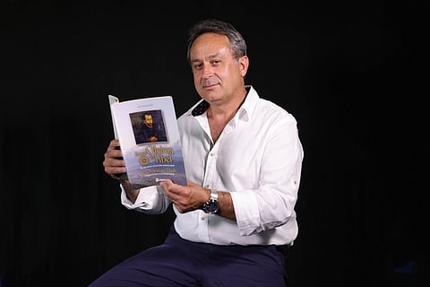 José Manuel Maia e o livro dedicado a António de Andrade, o primeiro europeu a visitar o Tibete